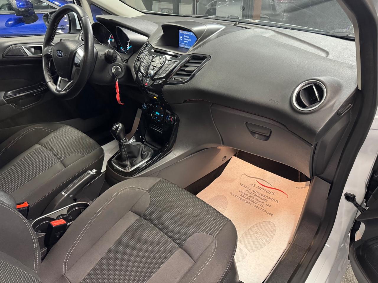 Ford Fiesta 1.5 TDCi 75CV 5 porte Titanium