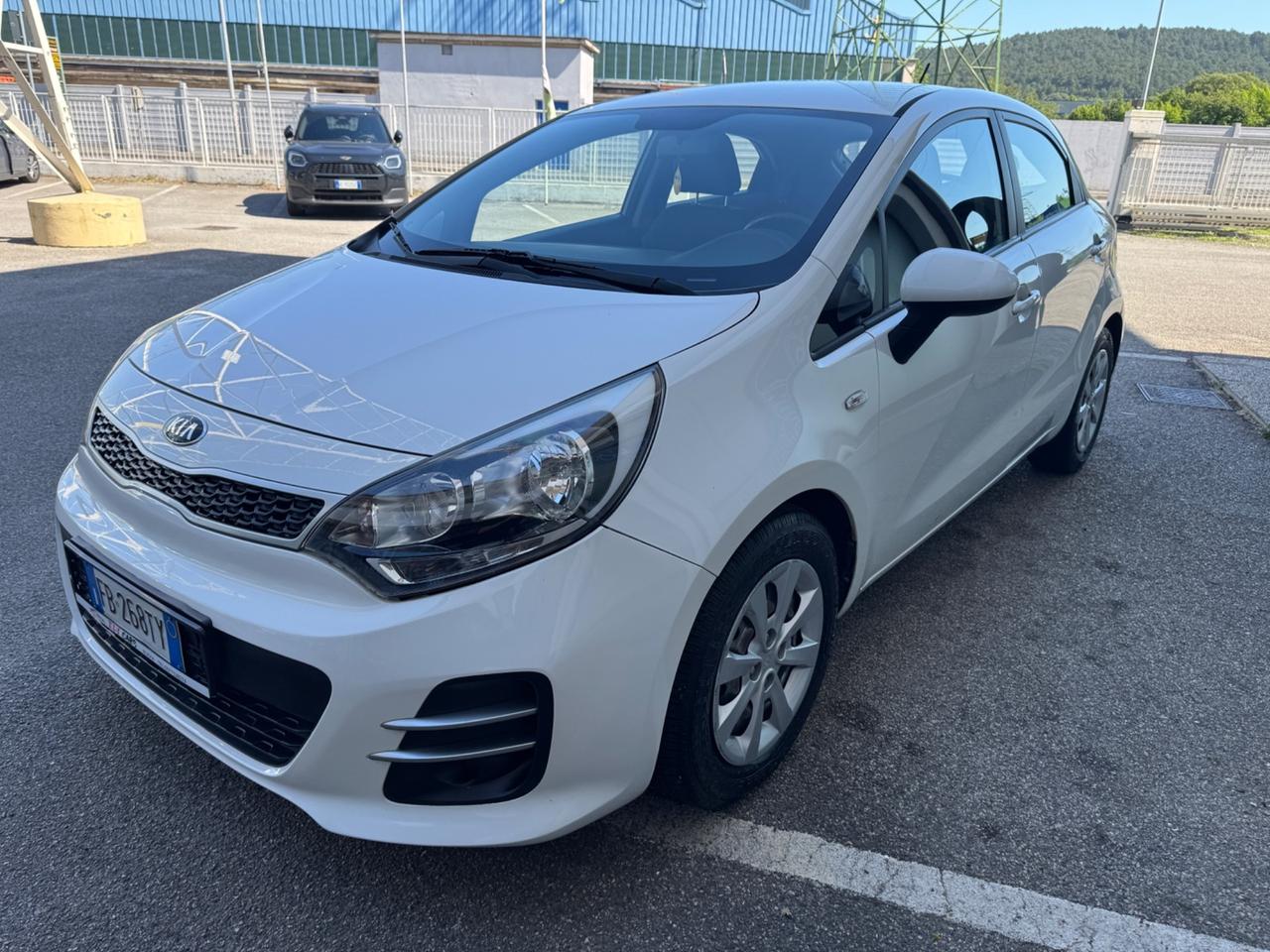 Kia Rio 1.2 CVVT 5p. Cool