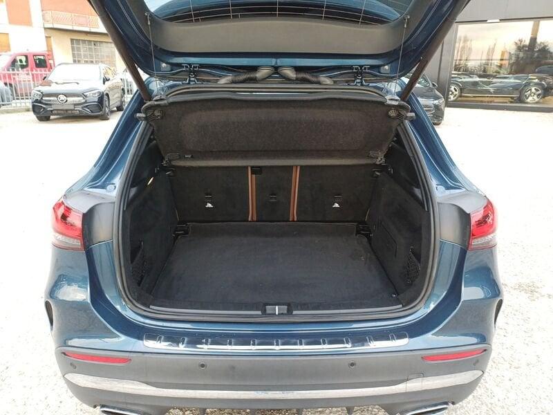 Mercedes-Benz GLA GLA 200 d Automatic Colour Collection