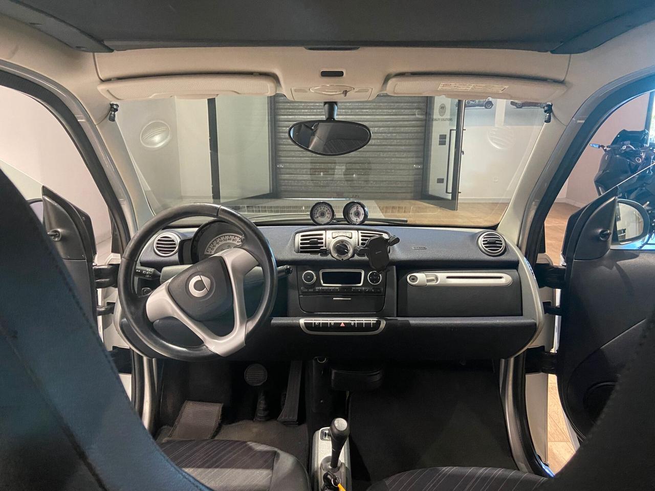Smart ForTwo 1000 52 kW MHD coupé pure