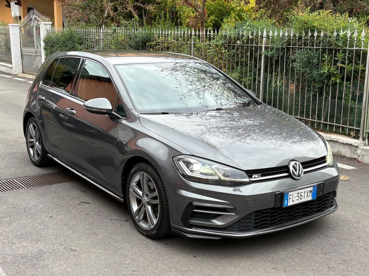Volkswagen Golf 1.6 TDI 115 CV R-LINE