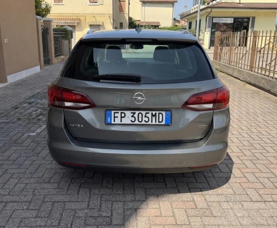 Opel Astra 1.6 CDTi 136CV Ok Neopatentati