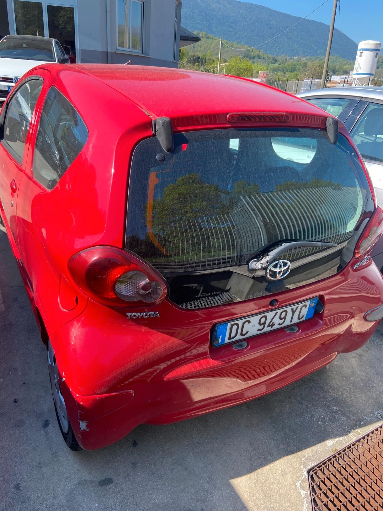 Toyota Aygo 1.4 turbodiesel 3 porte Sol