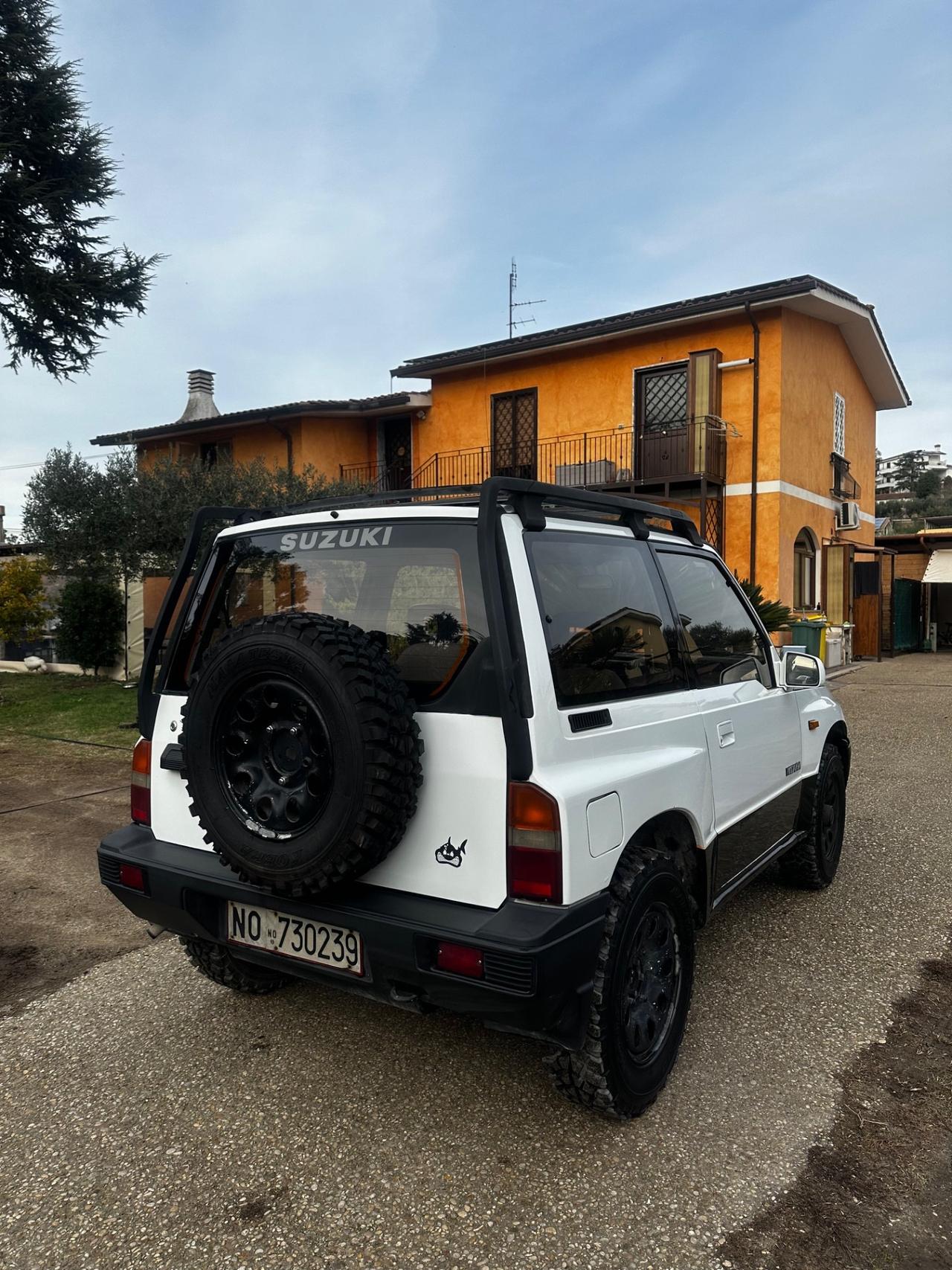 Suzuki Vitara 1.6 JLX ASI in ottime condizioni