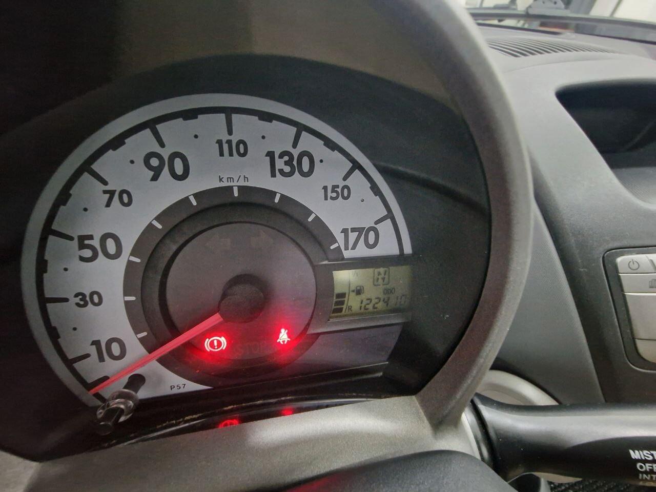 Peugeot 107 1.0 68 CV 5p. Cambio Automatico