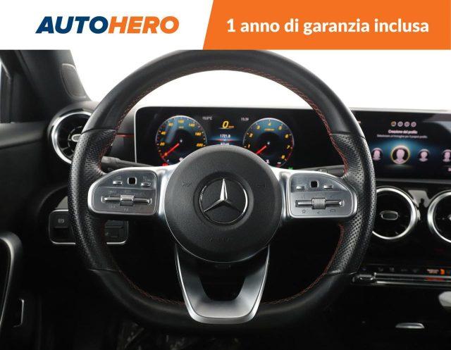 MERCEDES-BENZ A 200 Automatic 4p. Premium