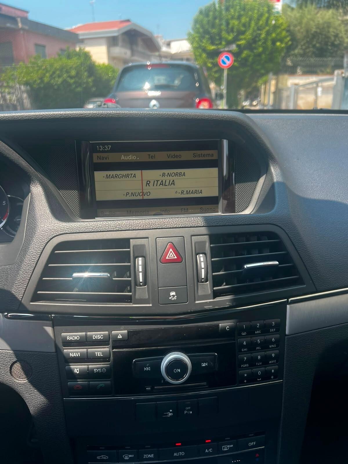 Mercedes-benz E 250 220 CDI BlueEFFICIENCY Avantgarde