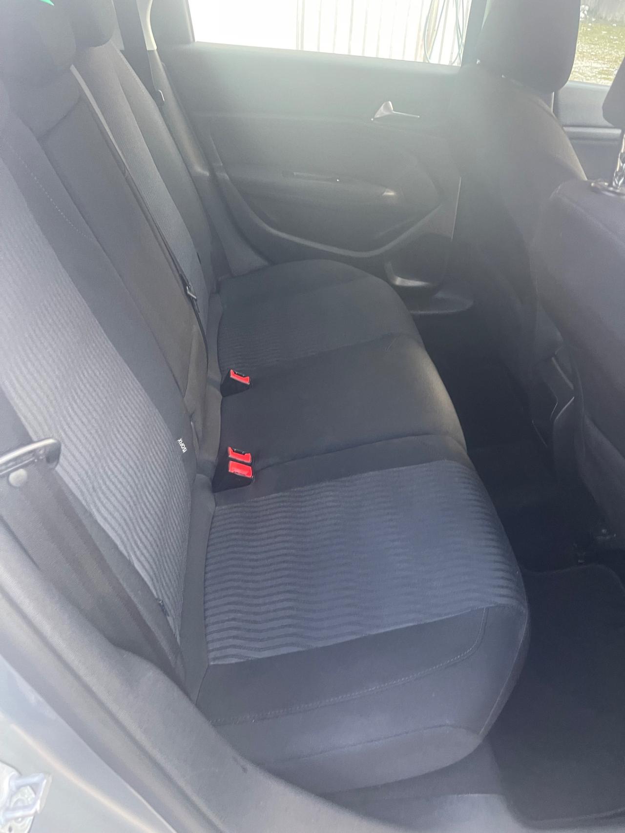 Peugeot 308 BlueHDi 100 S&S SW Business