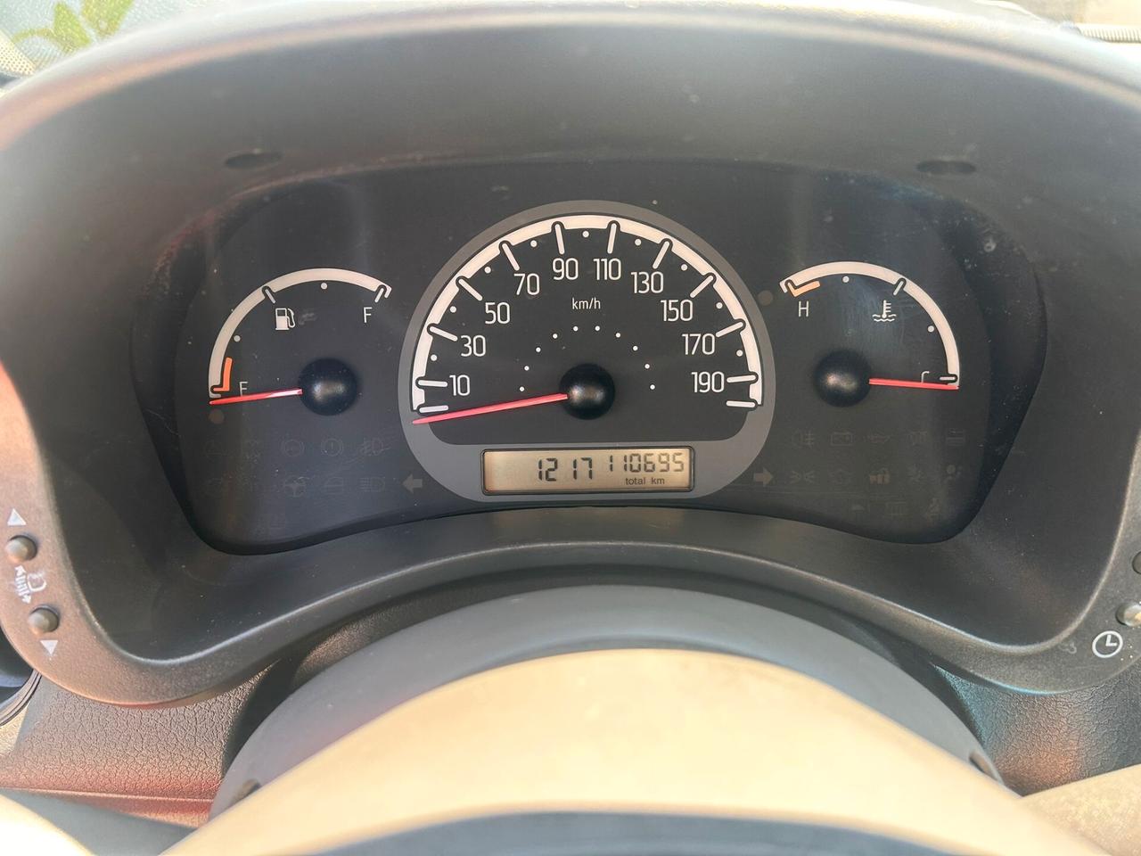Fiat Punto 1.4 8V 5 porte Natural Power Virgin Radio