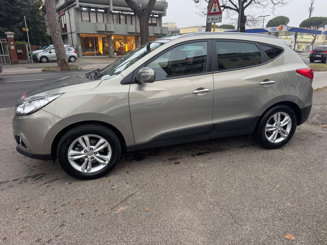 Hyundai iX35 1.7 CRDi 2WD neopaten garanzia 12 mesi