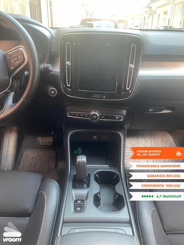 VOLVO XC40 (2017-->) XC40 D3 Geartronic Momentu...