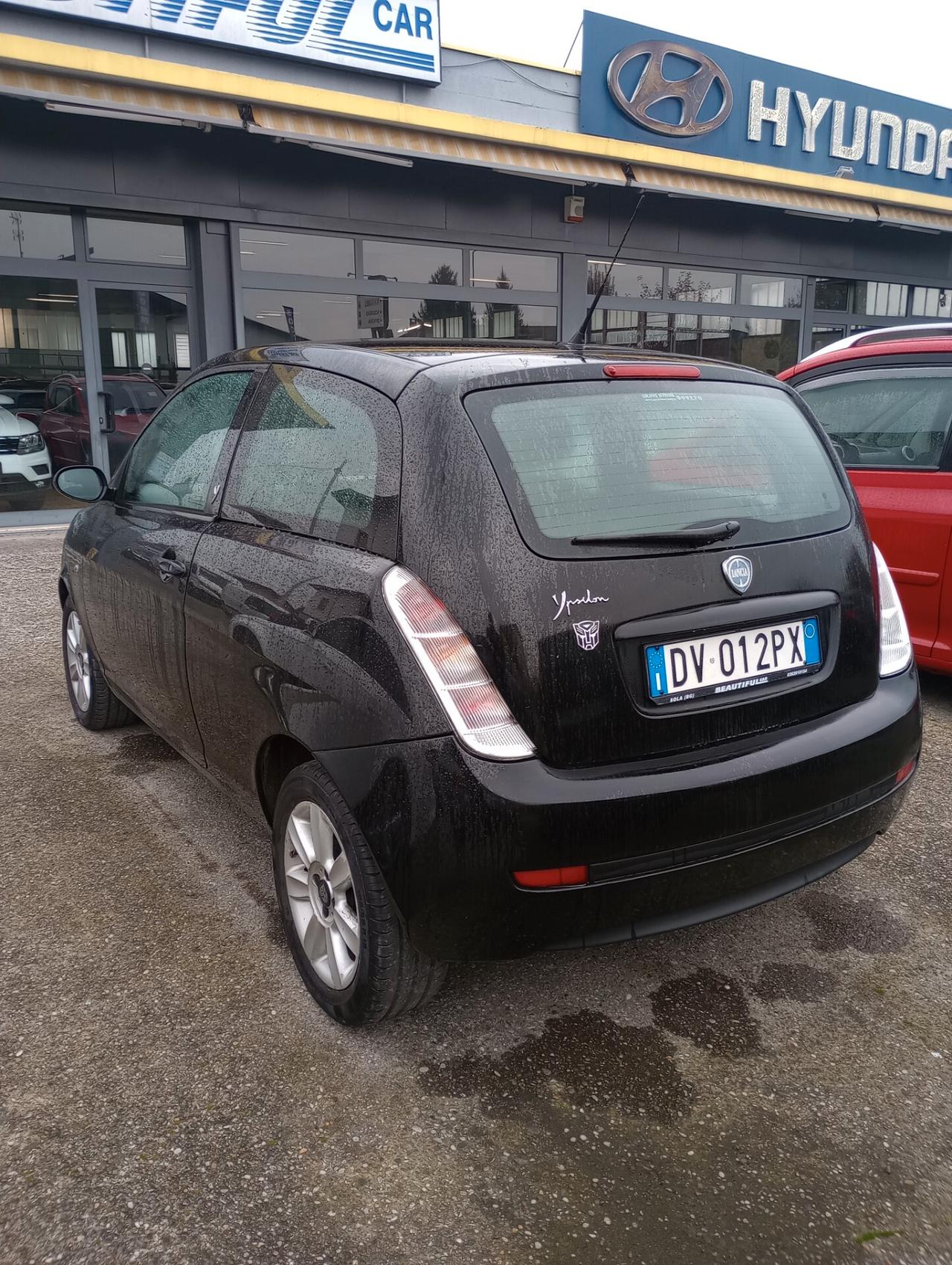 Lancia Ypsilon 1.2 Argento