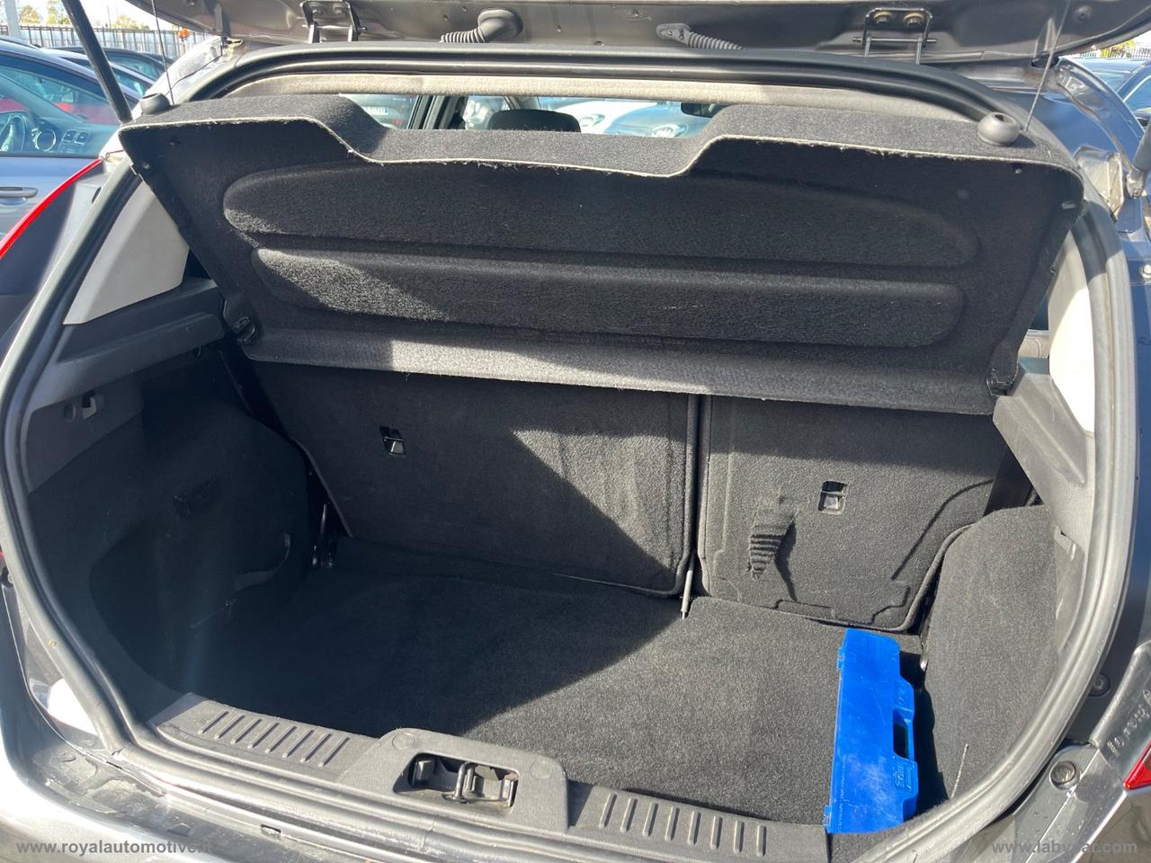 FORD Fiesta 1.5 TDCi 75 CV 5p. Titanium