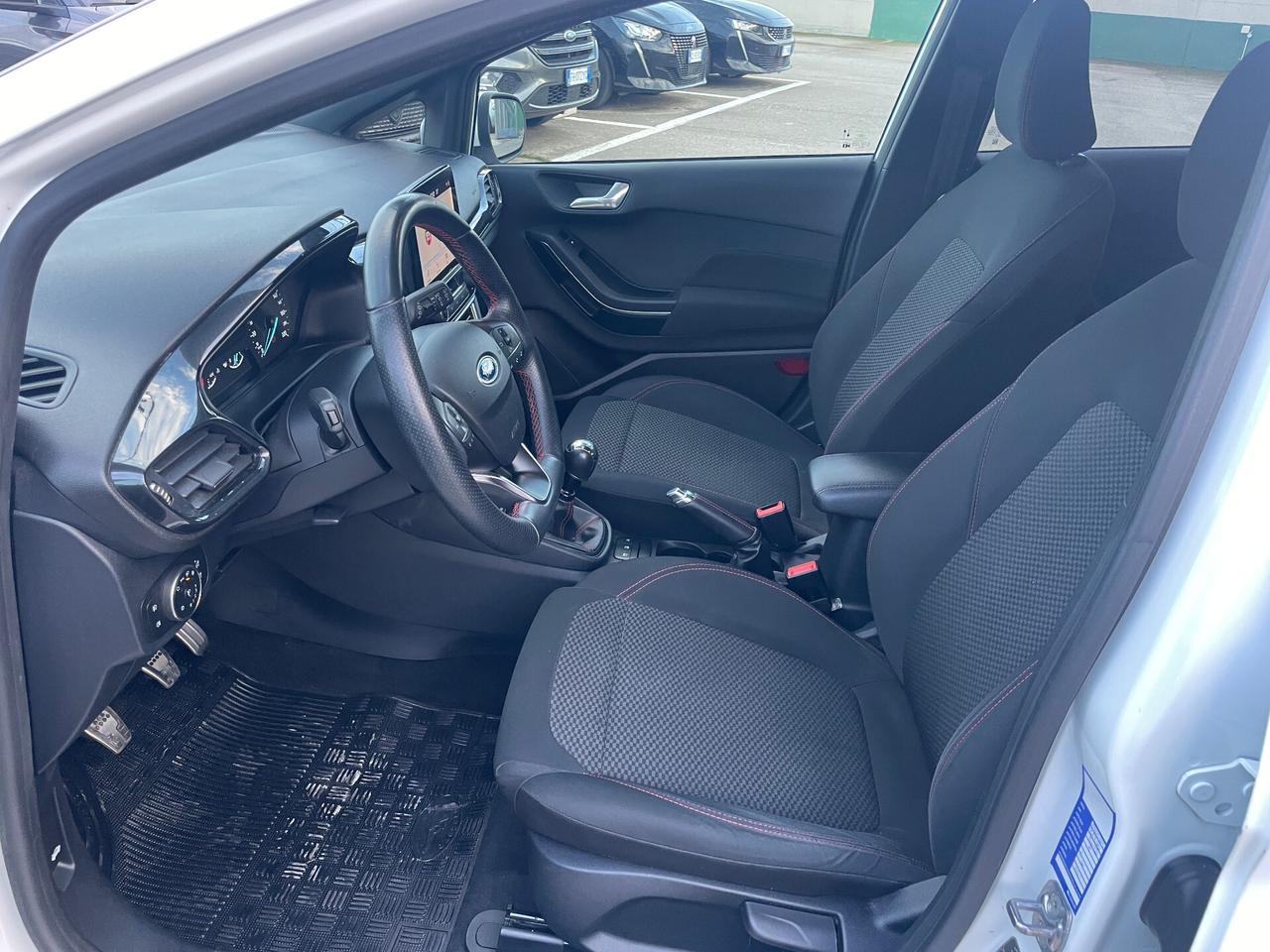 Ford Fiesta 1.0 Ecoboost Hybrid 125 CV 5 porte ST-Line