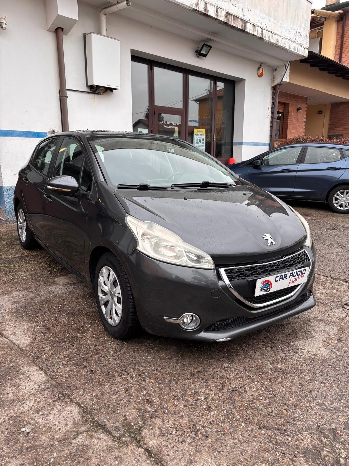 Peugeot 208 1.2 VTi 82 CV 5 porte Active - NEOPATENTATI