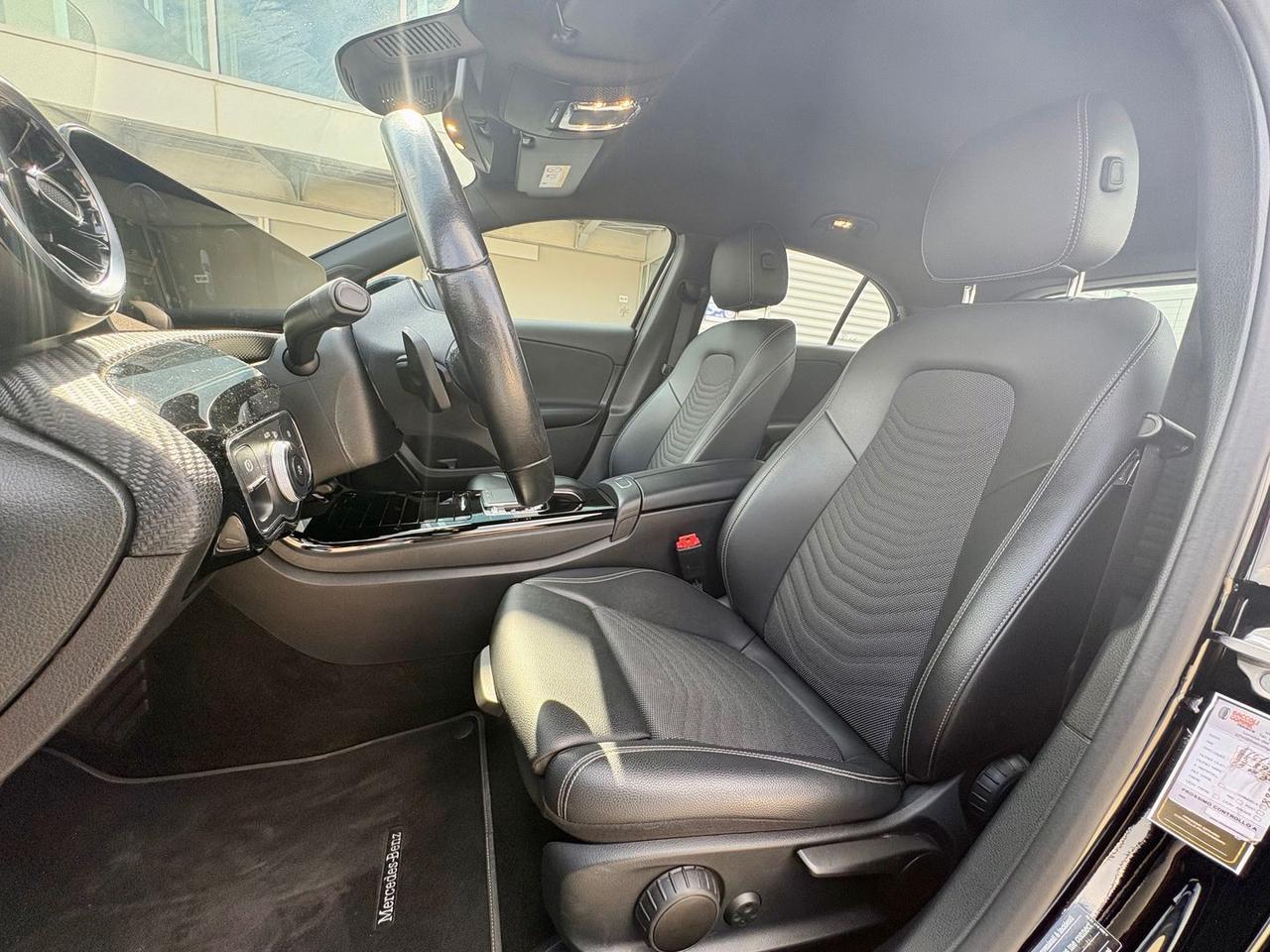 Mercedes-Benz A 180 D Sport Night Edition #10010