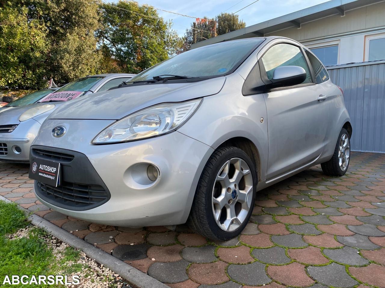 FORD - Ka - 1.2 8V 69CV Titanium - NEOPATENTATI -