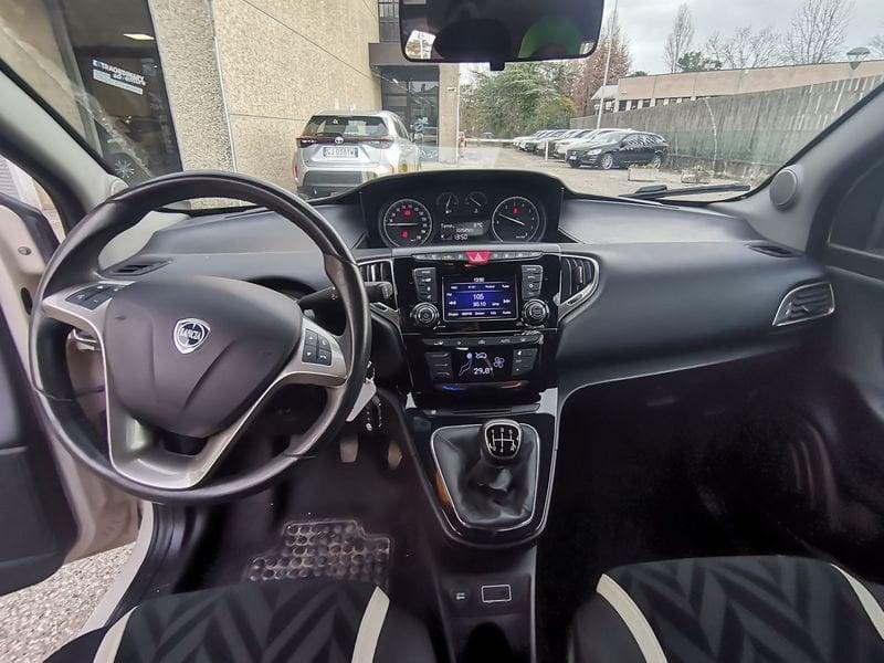 Lancia Ypsilon 0.9 TwinAir 80cv Metano Ecochic