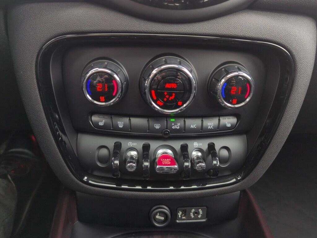 Mini Cooper D Clubman 2.0 D Cooper D Boost Auto