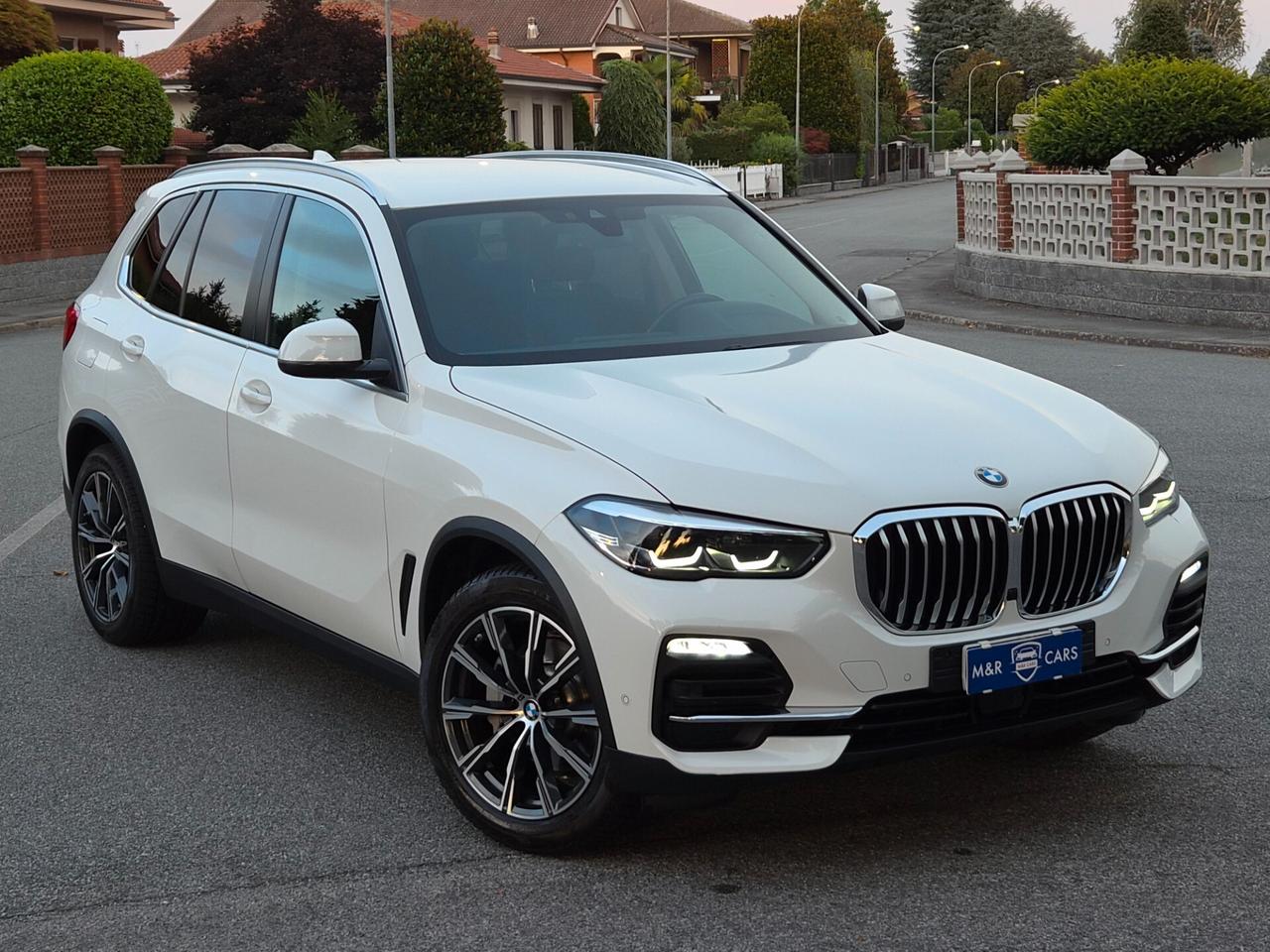 Bmw X5 xDrive30d xLine Euro 6 D temp full optional