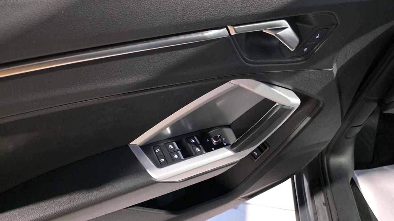 Audi Q3 SPB 35 TDI S tronic Business Plus