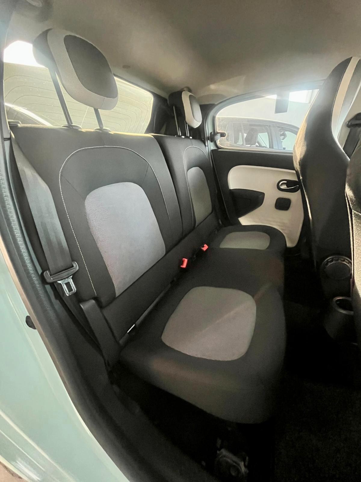 Renault Twingo SCe LIMITED AUTOMATIC