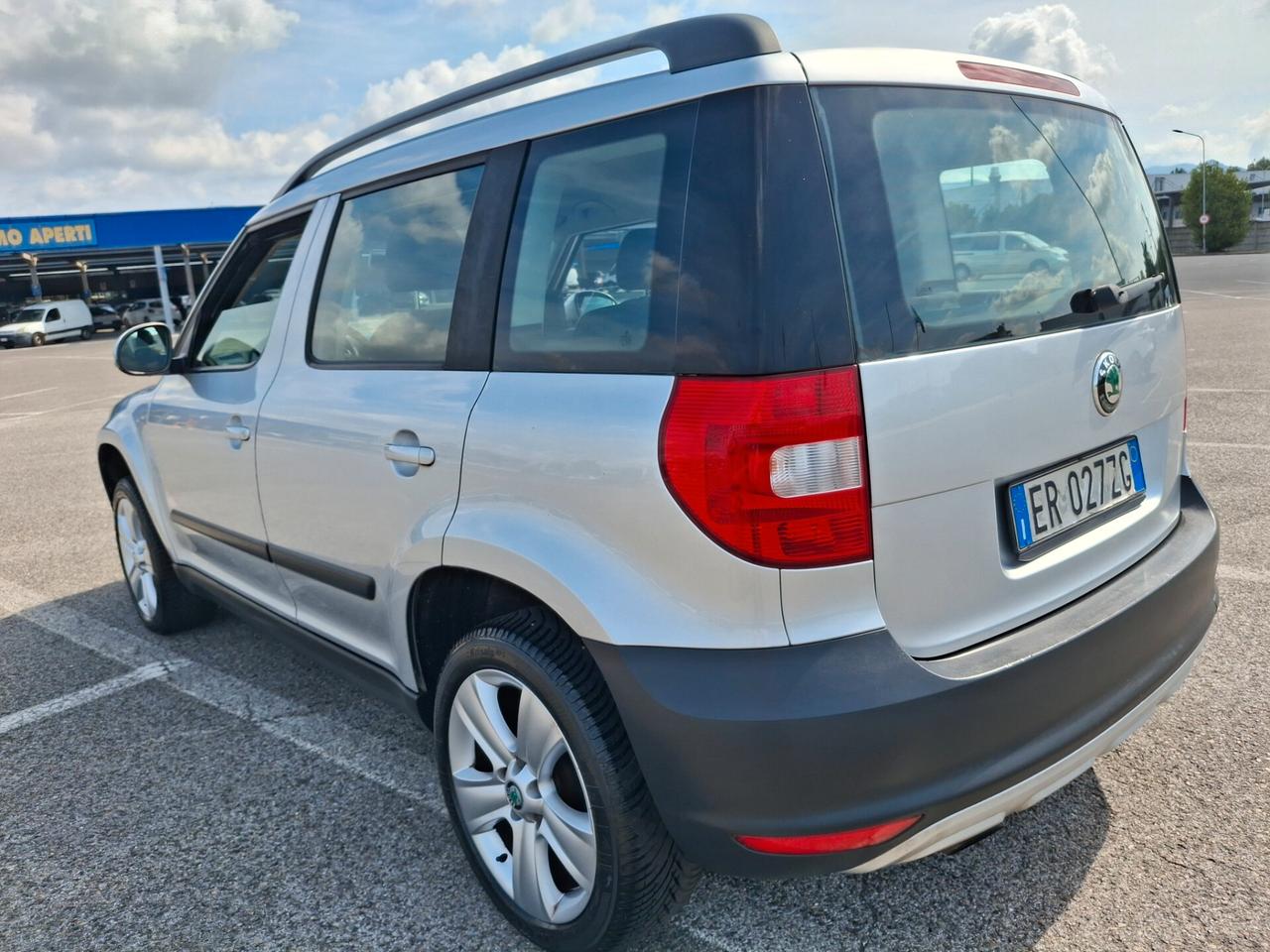 Skoda Yeti 1.2 TSI Easy-BENZINA/METANO