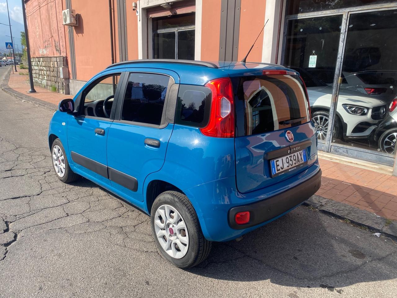 Fiat Panda 0.9 TwinAir Turbo Natural Power Lounge