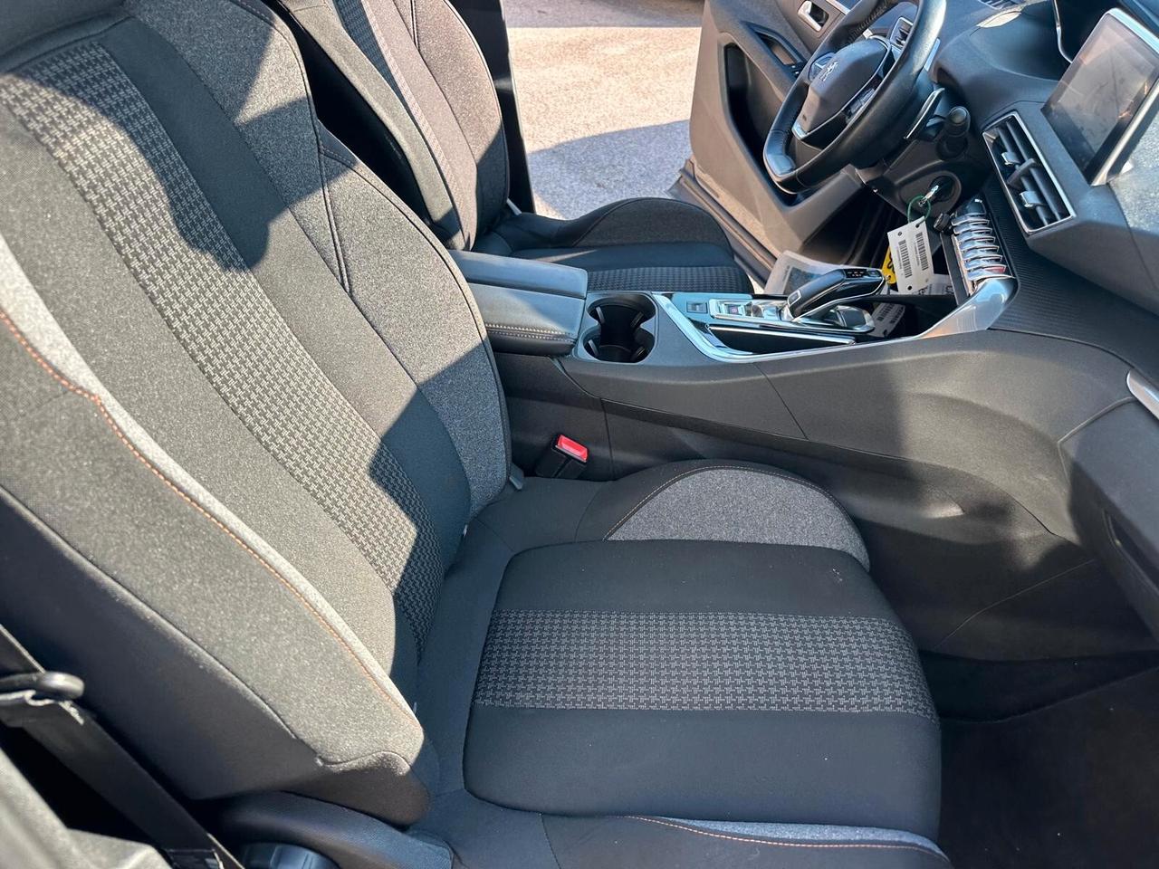 Peugeot 3008 BlueHDi 130 S&S EAT8 Allure NEOPATENTATI