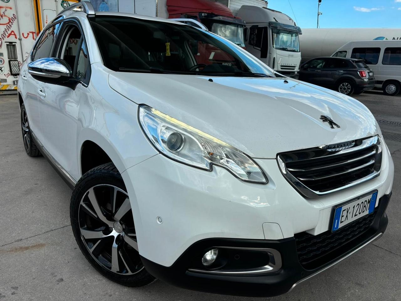 Peugeot 2008 1.6 e-HDi 115 CV Stop&Start Allure