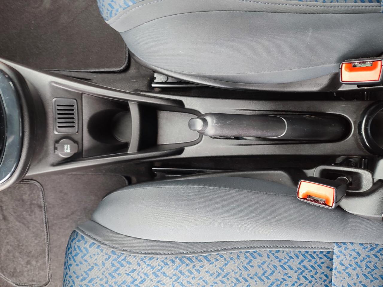 Lancia Ypsilon 1.0 FireFly 5 porte S&S Hybrid Gold