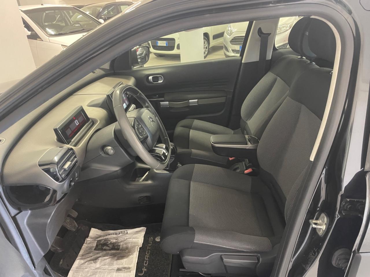 Citroen C4 Cactus PureTech 82 Shine km 85.000