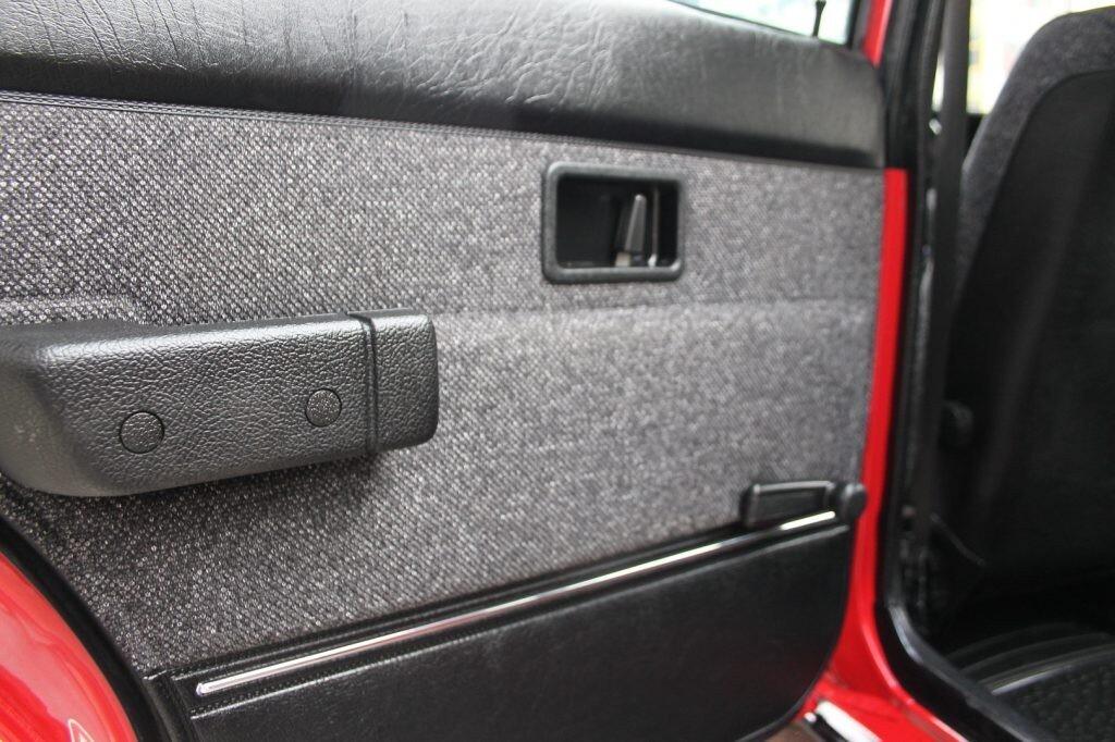 VOLVO 240 2.0 cat Station Wagon Polar