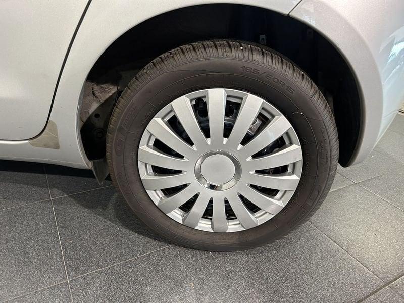 Toyota Yaris Yaris 1.3 5 porte Sol
