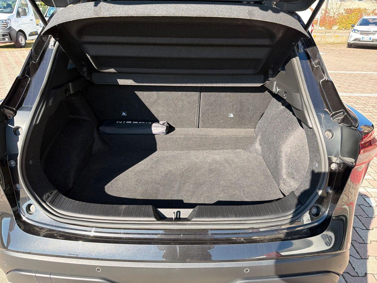 NISSAN QASHQAI BUSINESS MHYB 158CV XTR