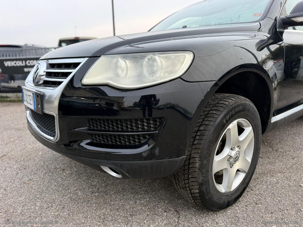 VOLKSWAGEN Touareg 2.5 R5 TDI DPF tiptronic Exclusive
