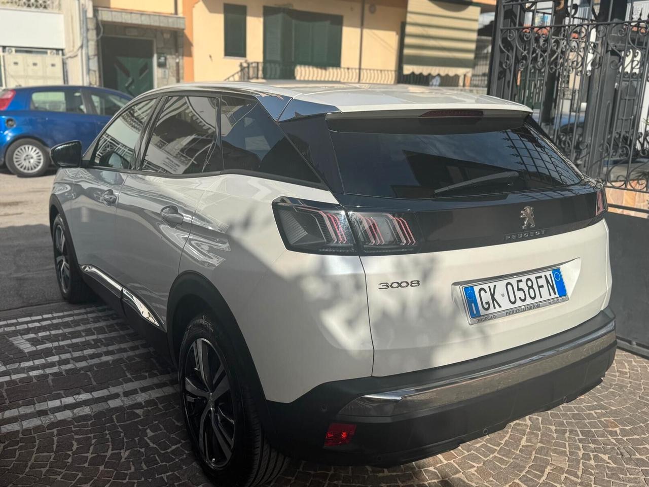 Peugeot 3008 BlueHDi 130 S&S EAT8 Allure