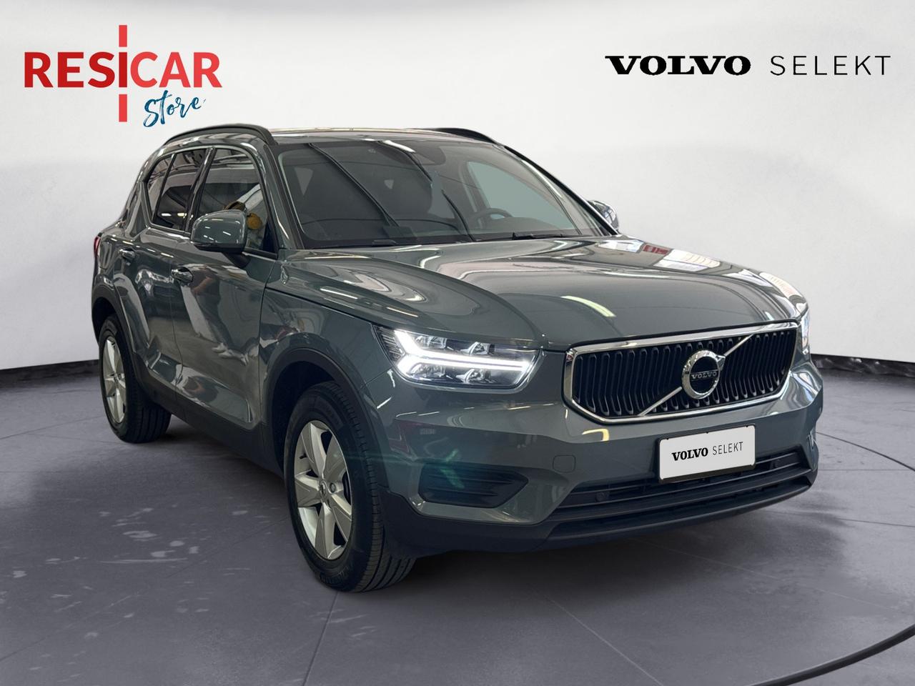 VOLVO XC40 1.5 t2 Momentum