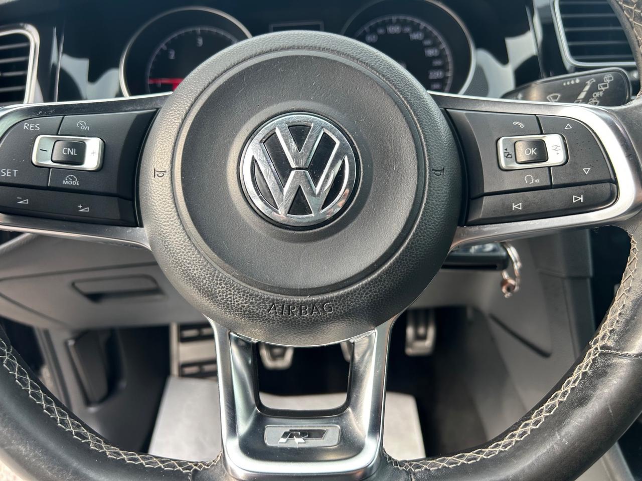 Volkswagen Golf 1.6TDI 5P SPORT EDITION FULL