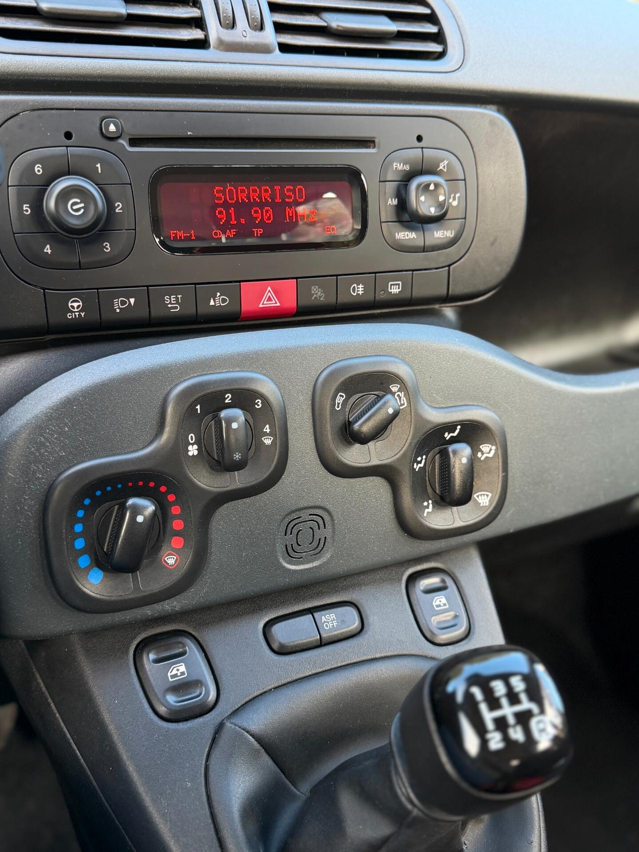 Fiat Panda 1.2 Lounge (NEOPATENTATI)