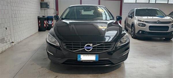 Volvo V60 D3 Geartronic Kinetic !!! KM 105.800 !!!