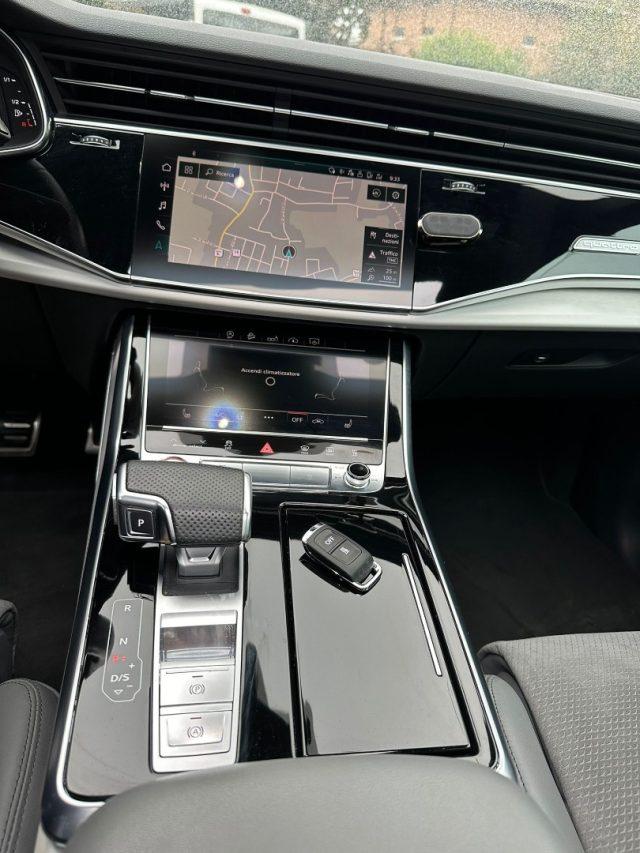 AUDI SQ8 TDI quattro tiptronic PANORAMA