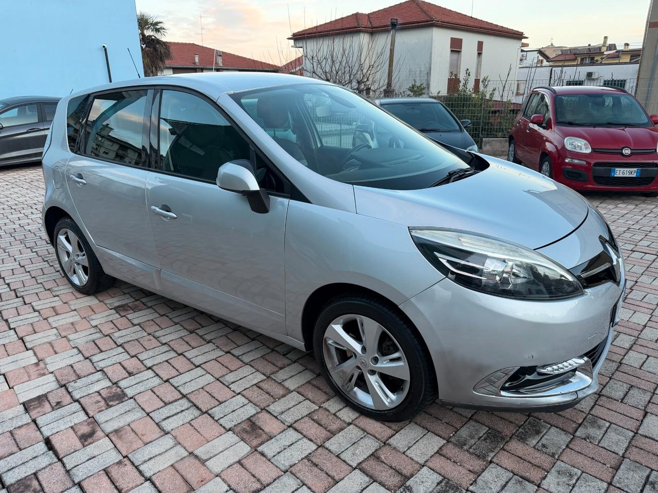 Renault Scenic Scénic XMod 1.5 dCi 110CV Start&Stop Energy