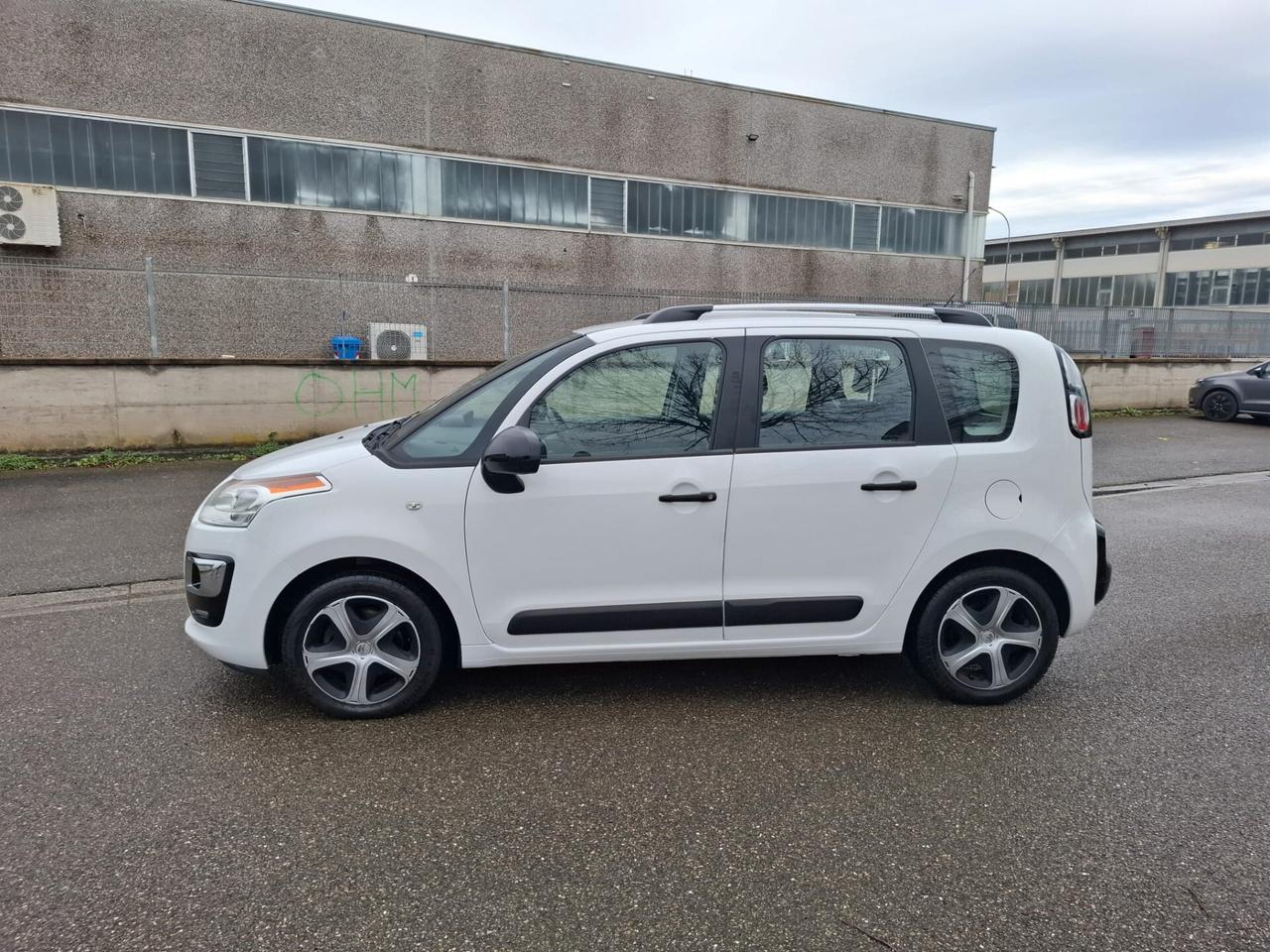 Citroen C3 Picasso 1.2 benzina 2016 SOLO 103.000 KM