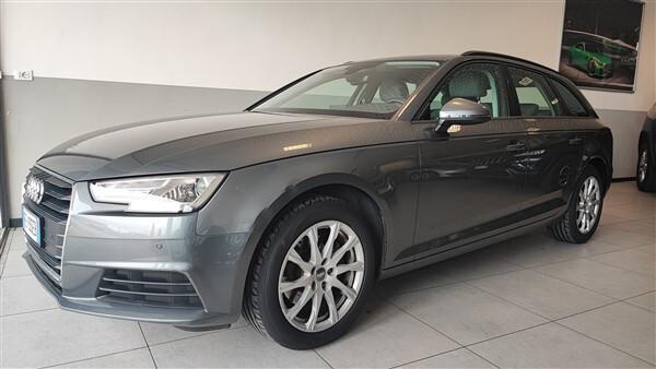 Audi A4 Avant 2.0 TFSI ultra S tronic Business !!! SOLO 72.500 KM !!!