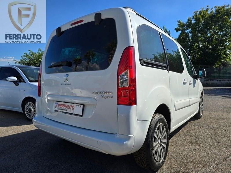 Peugeot Partner Tepee 1.6 HDi 115CV Outdoor