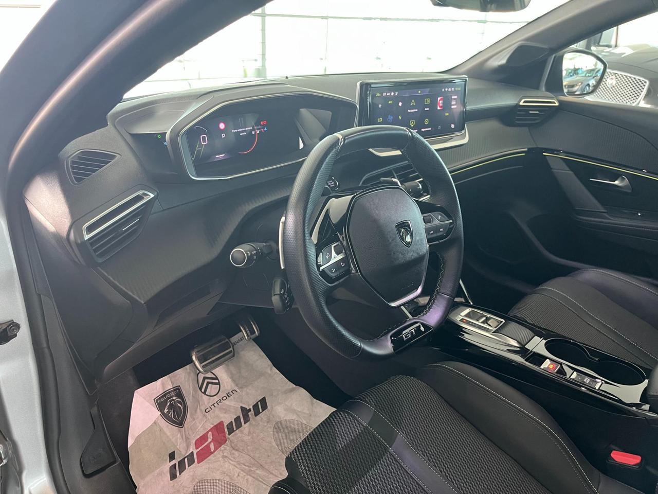 Peugeot 208 208 1.2 hybrid GT 136cv e-dcs 6