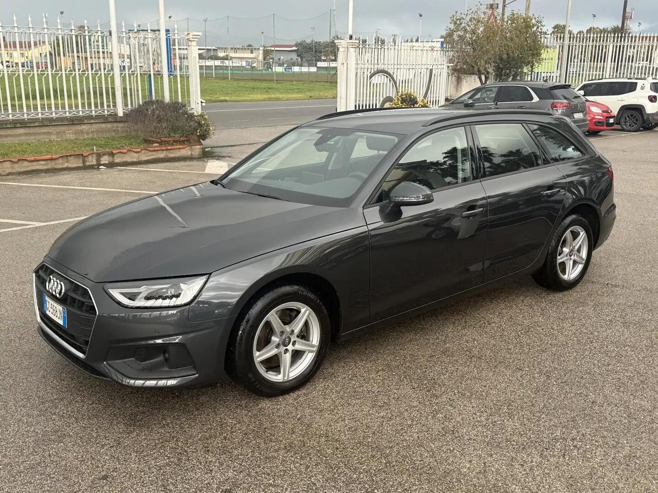 Audi A4 35 TDI/163 CV S tronic Business