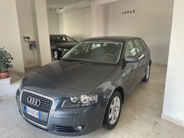 AUDI A3 SPB 1.6 FSI ATTRACTION "MANIACALE"