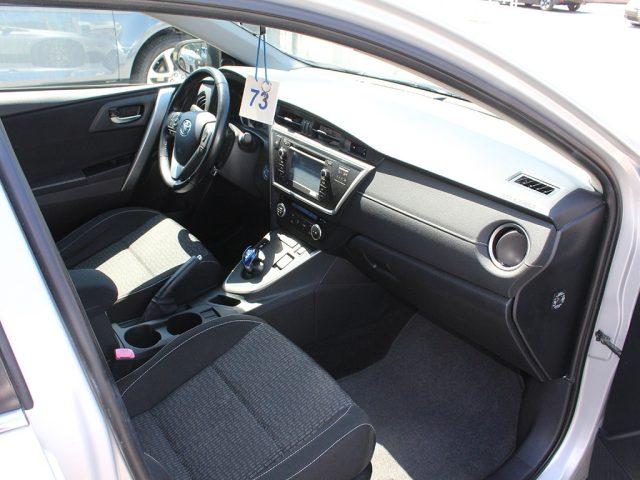 TOYOTA Auris Touring Sports 1.8 Hybrid Lounge